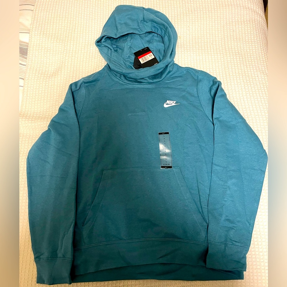 *BRAND NEW* Nike Women’s NSW Fleece Hoodie - Size Large